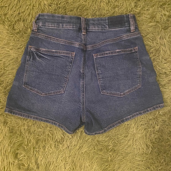 American Eagle curvy shorts! - Picture 2 of 2
